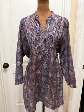 V Christina Embroidered V-Neck Boho Tunic in Shade of Blue Purple and Pink